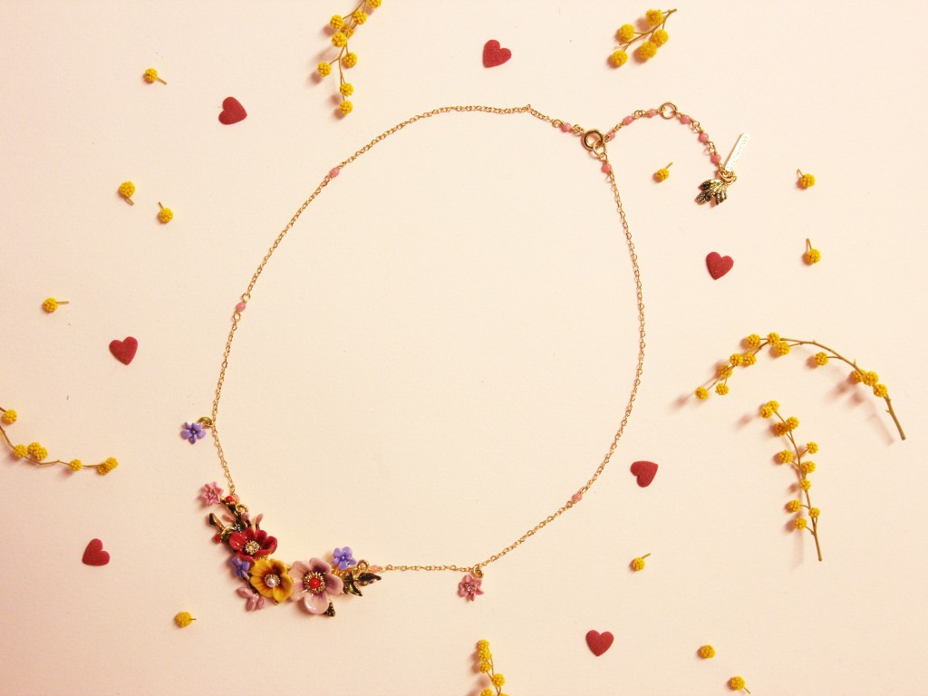 Collier floral Les Néréides