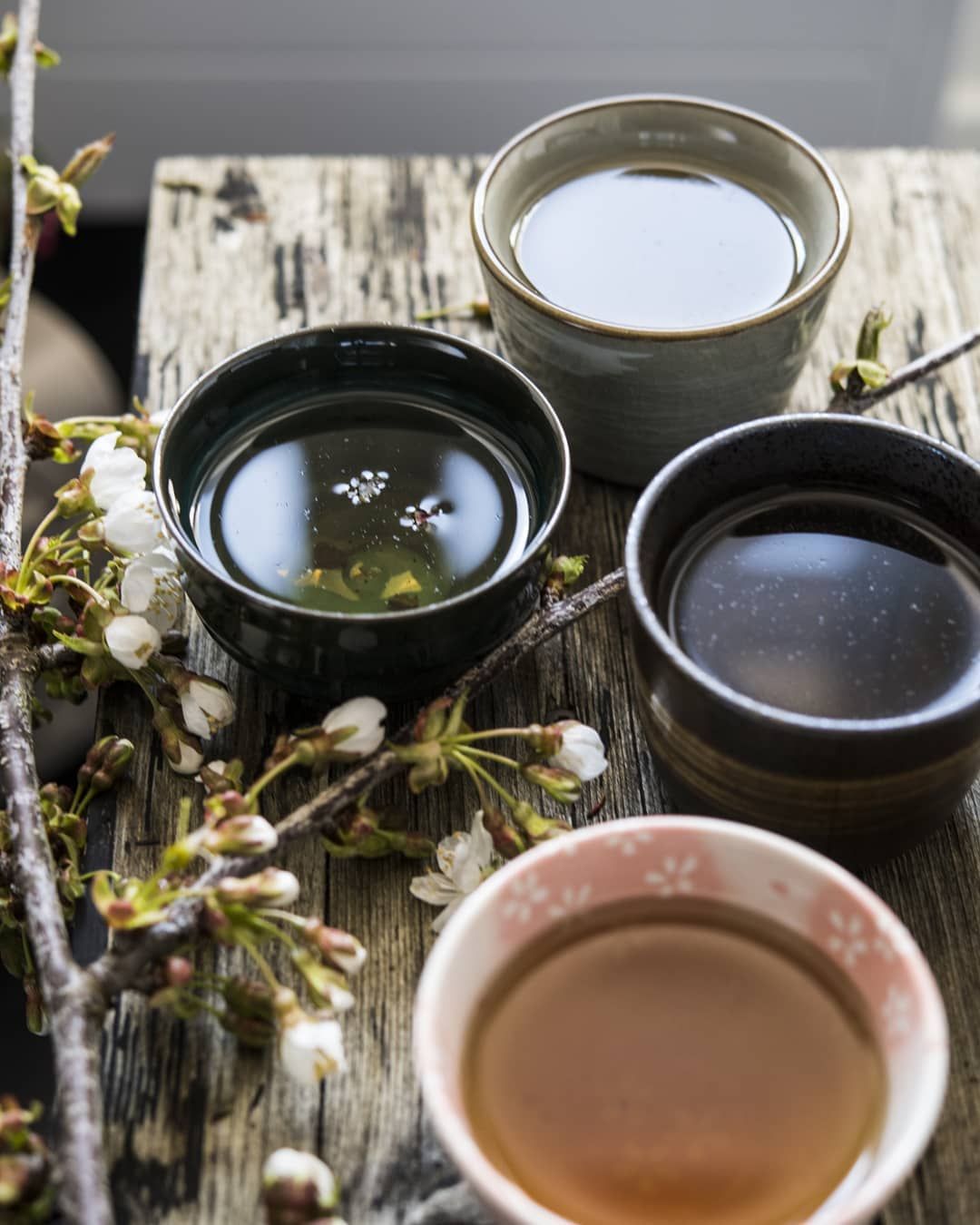 Tasses à thé, mugs pour le thé : tasses en porcelaine